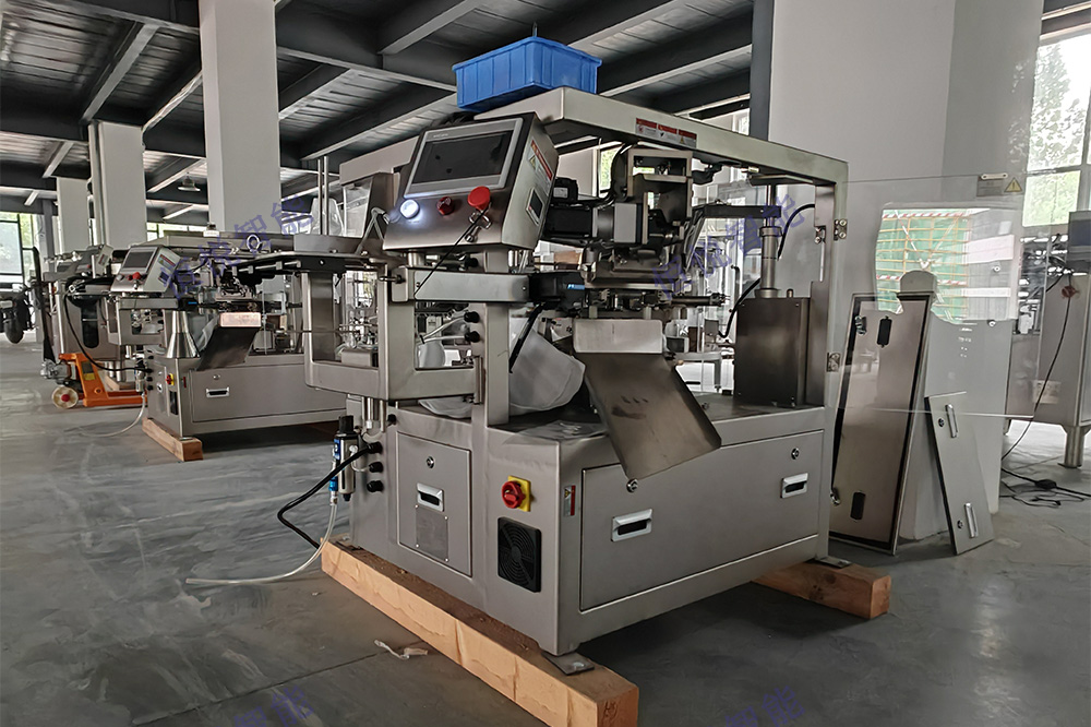 全自动给袋式酱体一级大香蕉黄片整机设计符合GMP标准 全自动给袋式酱体一级大香蕉黄片整机设计符合GMP标准