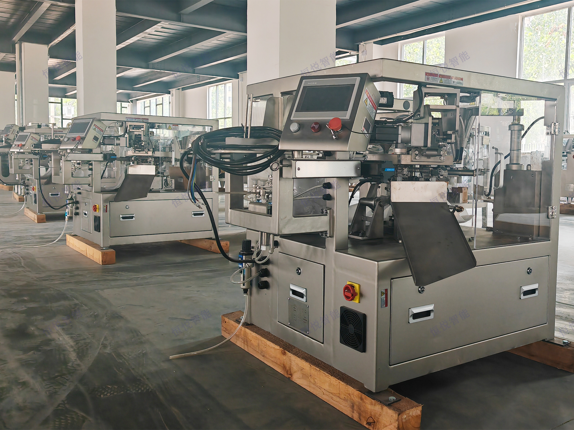 选择小型给袋式一级大香蕉黄片