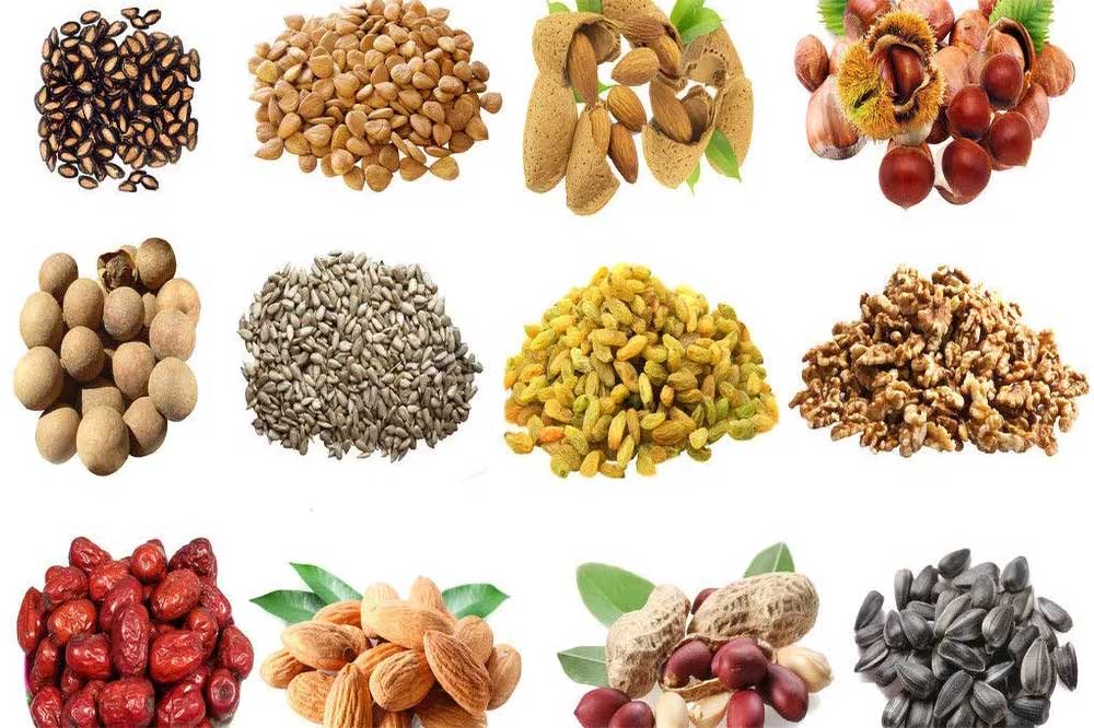 称重式颗粒装袋机能够实现干性固体物料灌装，集称重包装一体机的功能